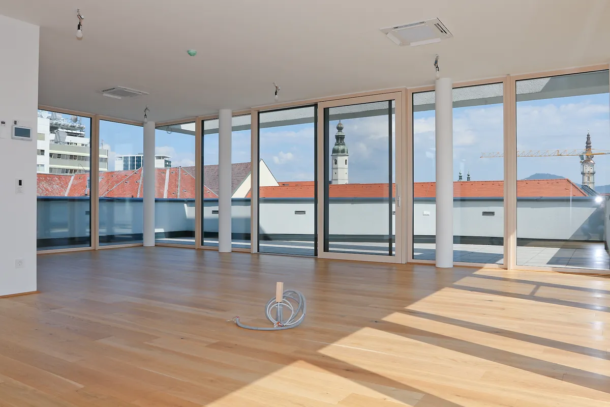 Wohnen der Superlative: Modernstes 138m²-Penthouse mit spektakulärer Terrasse in zentraler Stadtlage - Ansicht 2