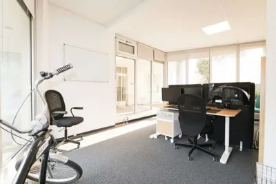 2-Zimmer-Gewerbeimmobilie mieten in Baden – 57 m², € 831 – Bild 6 von 12
