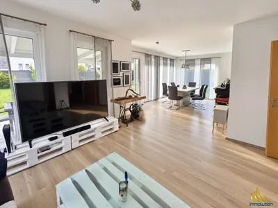 4-Zimmer-Haus kaufen in Wels-Land – 134 m², € 659.000 – Bild 2 von 9