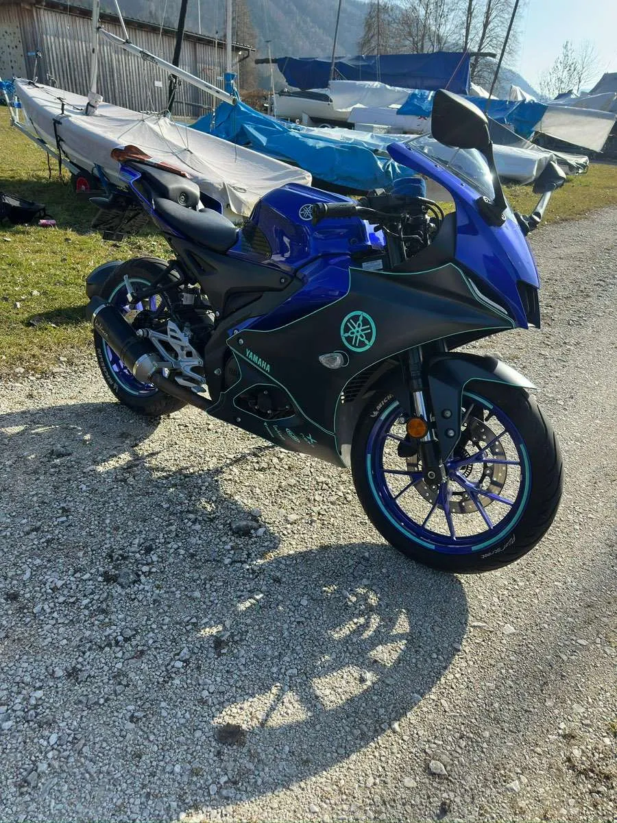 Yamaha YZF