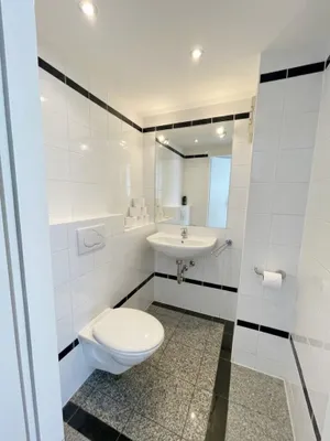 3-Zimmer-Gewerbeimmobilie mieten in Wien – 104,29 m², € 2.156 – Bild 11 von 23