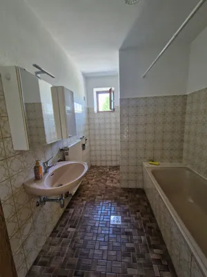 2-Zimmer-Immobilie mieten in Güssing – 80 m², € 535 – Bild 9 von 11
