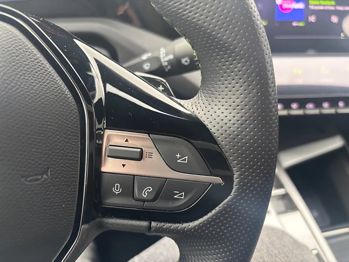 Peugeot 408 1.2 Puretech 130 GT (EURO 6d) – Bild 15