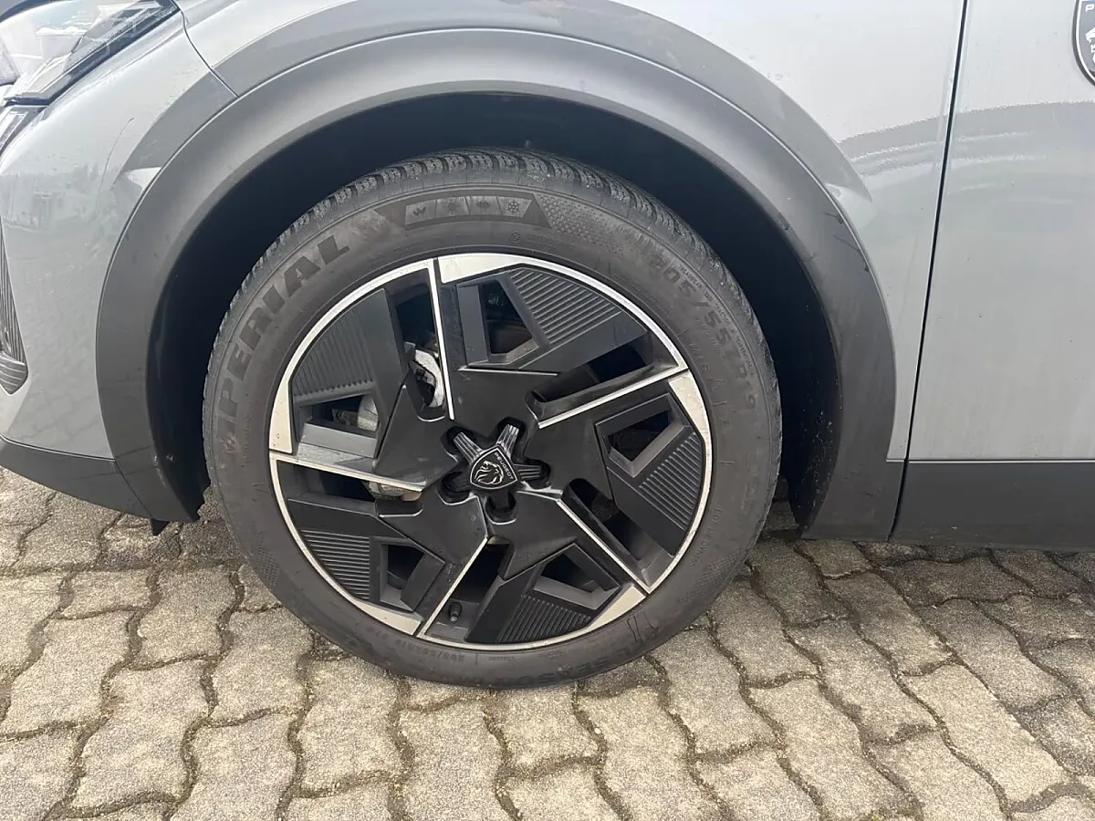 Peugeot 408 1.2 Puretech 130 GT (EURO 6d) – Bild 7
