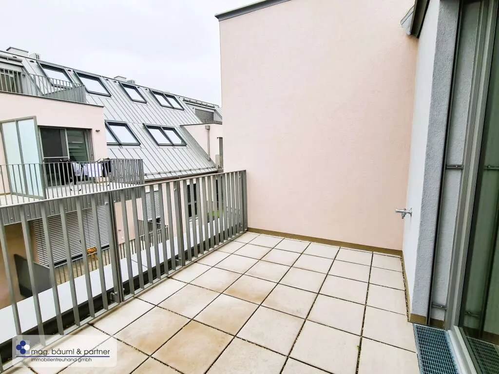 Erstbezug! 2-Zimmer-Wohnung mit Terrasse inkl. Küche in der Nähe U1 Kagraner Platz – pohled 2