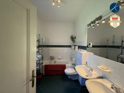 9-Zimmer-Haus mieten in Krems Land – 320 m², € 1.800 – Bild 14 von 21
