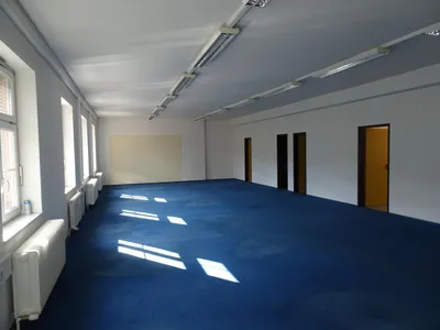 2-Zimmer-Gewerbeimmobilie mieten in Bruck-Mürzzuschlag – 150 m², € 1.904