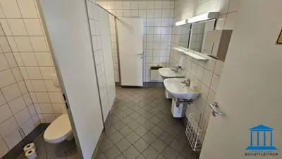 Gewerbeimmobilie mieten in Wiener Neustadt – 300 m² – Bild 28 von 35