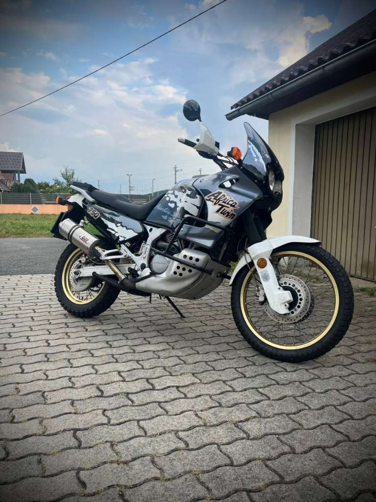 Honda Africa Twin XRV 750 Enduro