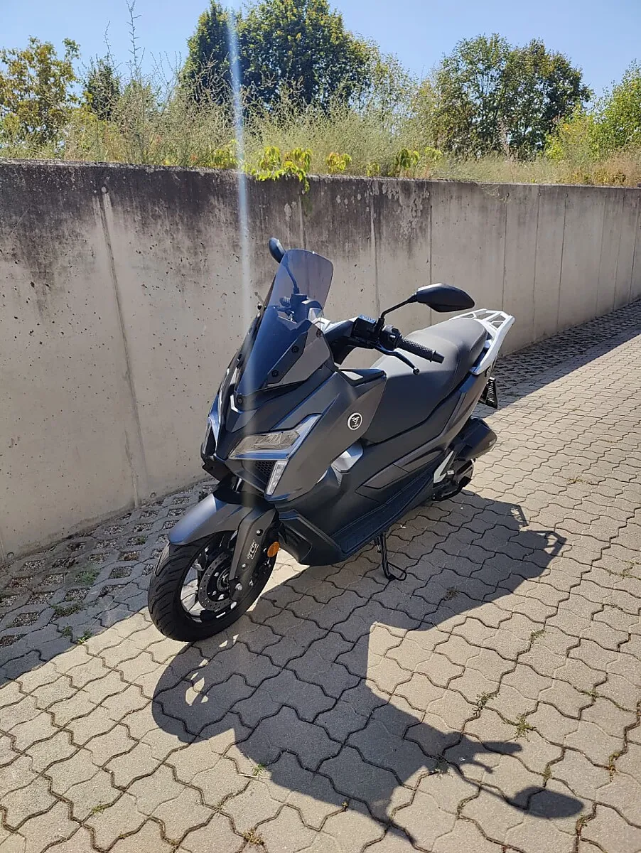Voge SR1