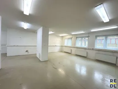 25-Zimmer-Gewerbeimmobilie mieten in Wien – 947 m², € 11 – Bild 4 von 14
