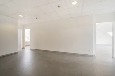 10-Zimmer-Gewerbeimmobilie mieten in Wien – 423 m², € 7.041 – Bild 15 von 27