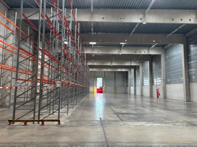 Gewerbeimmobilie mieten in Linz Land – 6 700 m² – Bild 2 von 4