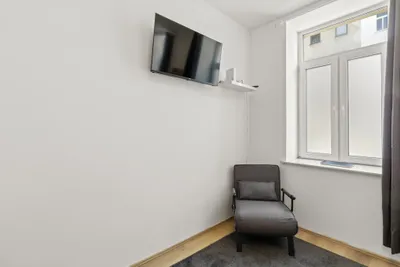 Gepflegte Wohnung im Herzen von 1140 Wien - Ihr neues Zuhause wartet auf Sie!