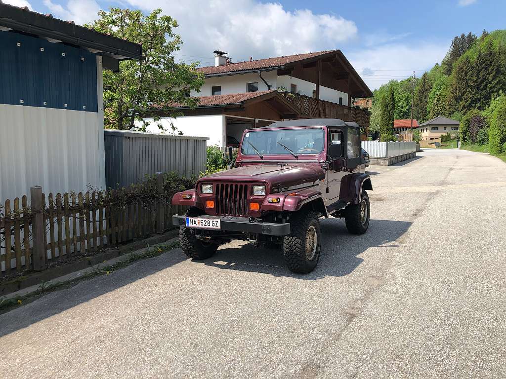 Jeep Wrangler YJ 4.0 SUV / Geländewagen