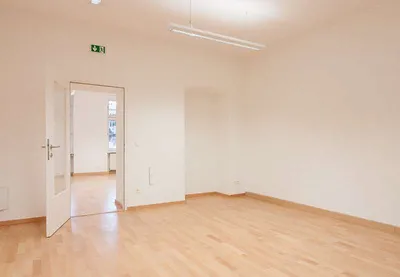 11-Zimmer-Gewerbeimmobilie mieten in Wien – 223 m², € 9 – Bild 8 von 26