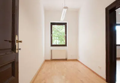 11-Zimmer-Gewerbeimmobilie mieten in Wien – 223 m², € 9 – Bild 26 von 26