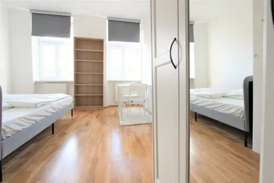 Wunderschöne möblierte 1-Zimmer-Wohnung in zentraler Lage! Kurzzeitvermietung! – Bild 2