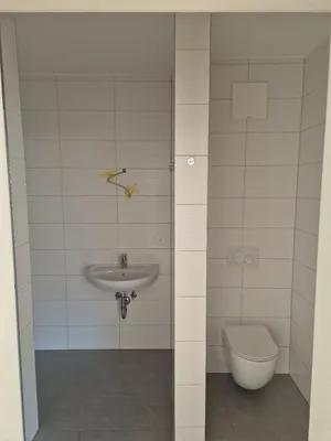 2-Zimmer-Wohnung mieten in Baden – 50 m², € 960 – Bild 2 von 10