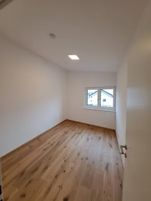 4-Zimmer-Wohnung mieten in Innsbruck-Land – 77 m², € 1.420 – Bild 7 von 16