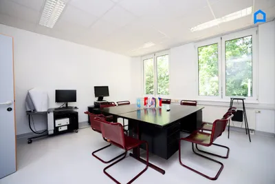 10-Zimmer-Gewerbeimmobilie mieten in Wien – 545 m², € 6.813 – Bild 1 von 30