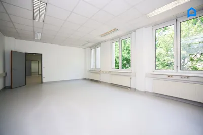 10-Zimmer-Gewerbeimmobilie mieten in Wien – 545 m², € 6.813 – Bild 23 von 30