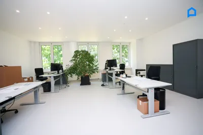 10-Zimmer-Gewerbeimmobilie mieten in Wien – 545 m², € 6.813 – Bild 12 von 30