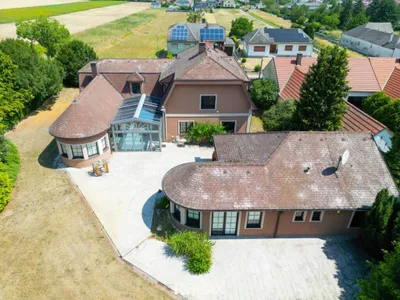 8-Zimmer-Gewerbeimmobilie kaufen in Gänserndorf – 307 m², € 790.000 – Bild 27 von 32