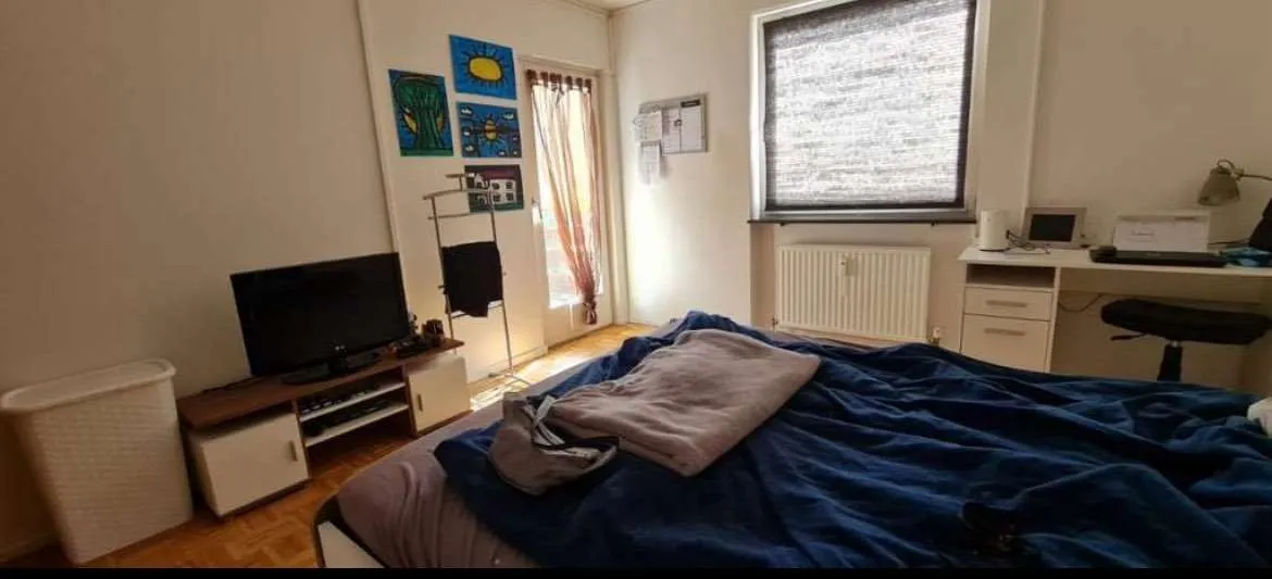 4 SZ ! Grosse Wohnung Bahnhof Hall - Ansicht 3
