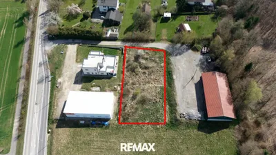 Grundstück kaufen in Braunau am Inn – 1 341 m², € 99.000