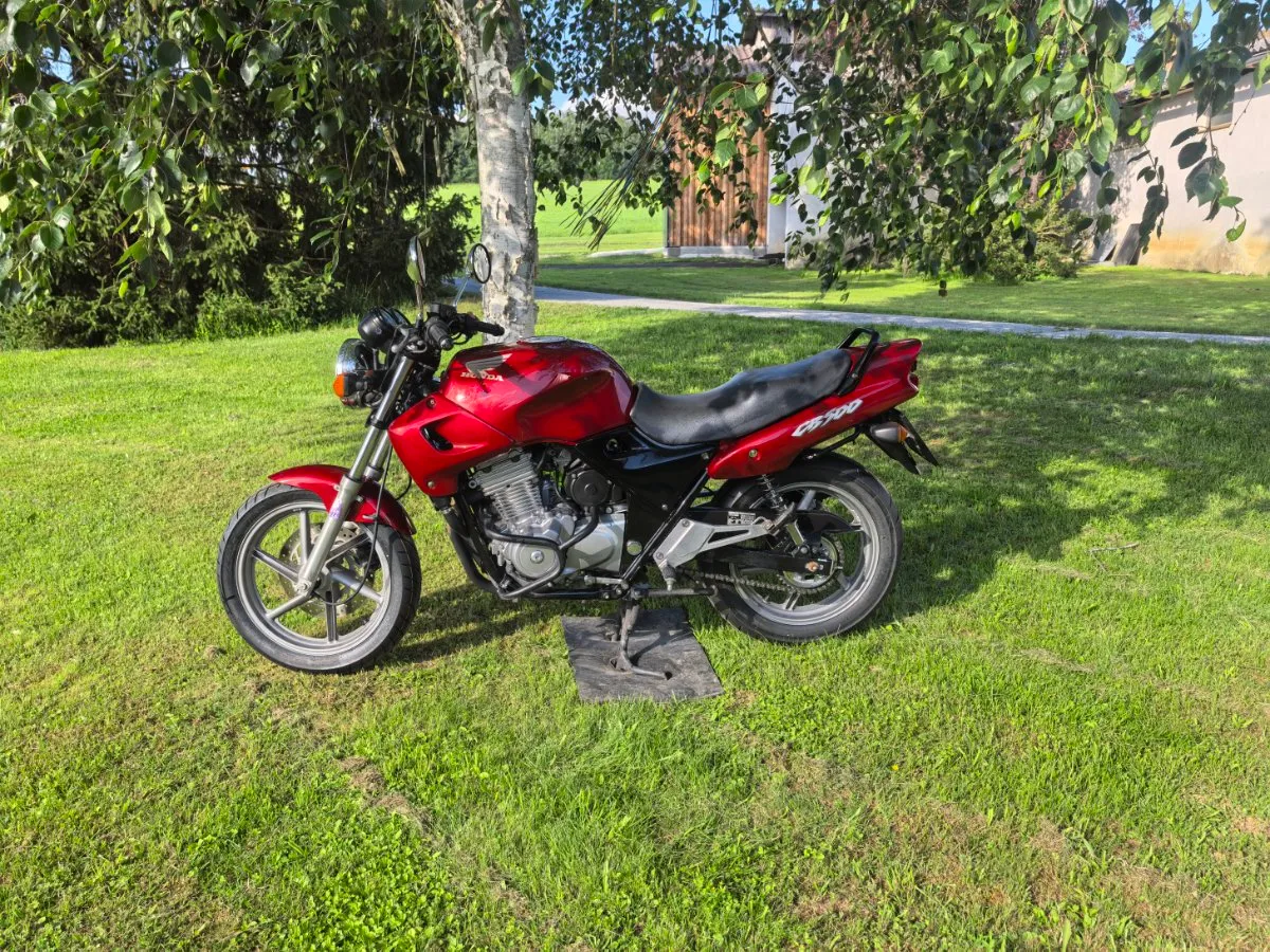 Honda CB