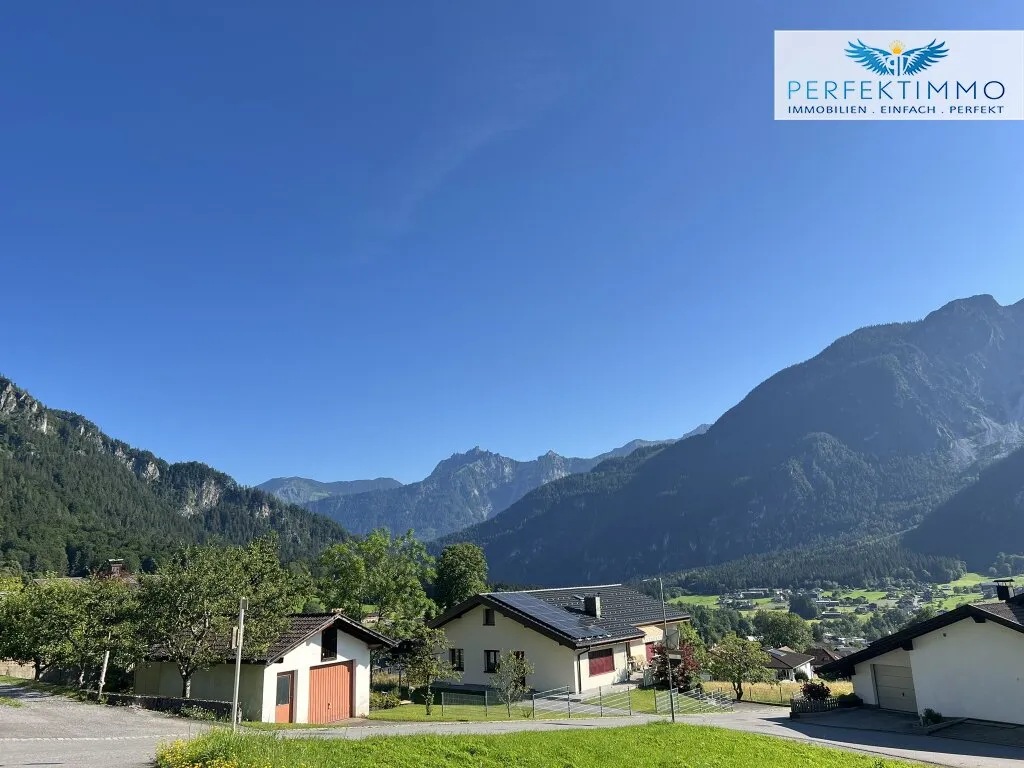 Apartmenthaus mit 6 Schlafzimmern - attraktive Anlagechance - Ansicht 2