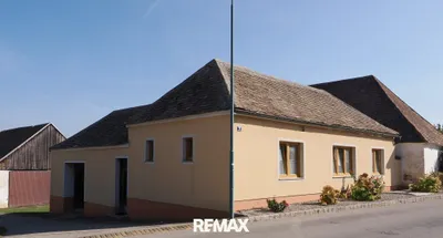 2-Zimmer-Haus kaufen in Hollabrunn – 88 m², € 70.000