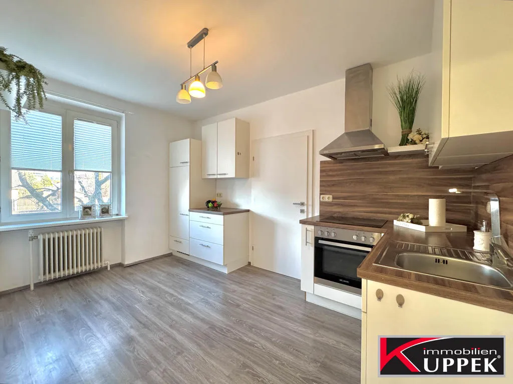 *** WOHNUNG IN BESTER LAGE - RUHIG - SACKGASSE *** – pohled 2