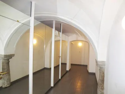 2-Zimmer-Gewerbeimmobilie mieten in Linz Land – 36 m², € 429 – Bild 3 von 4