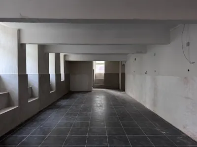 Gewerbeimmobilie mieten in Wien – 220 m², € 2.300 – Bild 3 von 11