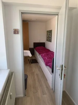 9-Zimmer-Wohnung kaufen in Wels – 176 m², € 365.000 – Bild 8 von 11