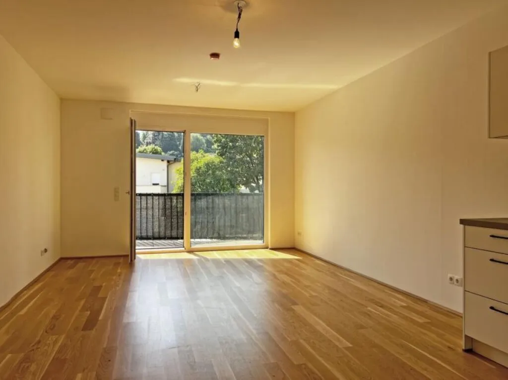 Neuwertige 3-Zimmer-Wohnung mit Balkon im Ortszentrum - Ansicht 3