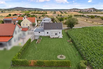 Haus kaufen in Eisenstadt - Umgebung – 148 m², € 635.000 – Bild 2 von 11