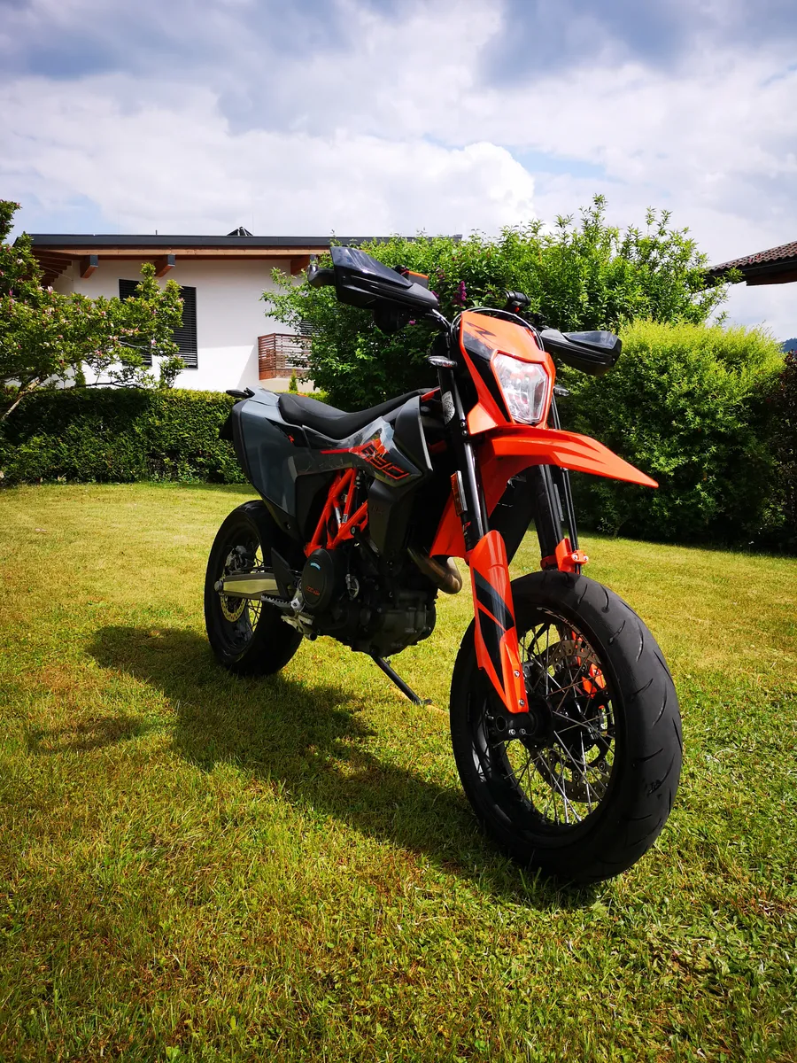 KTM 690