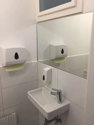 5-Zimmer-Gewerbeimmobilie mieten in Rohrbach – 270 m², € 3.872 – Bild 23 von 31