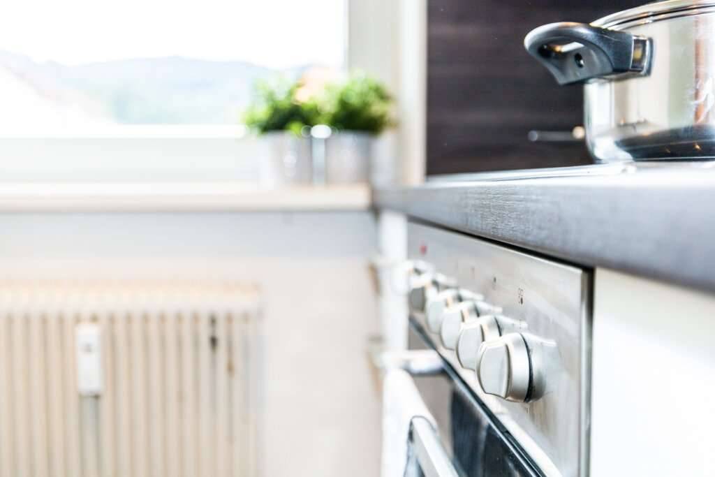 LOGGIA I HELLE RÄUME I RUHELAGE I LIFT I ZENTRALE LAGE I EINBAUKÜCHE I FAMILIENFREUNDLICH I PROJEKT WOHNEN I - Ansicht 2