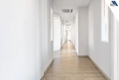 9-Zimmer-Gewerbeimmobilie mieten in Linz Land – 234 m², € 2.355 – Bild 7 von 20