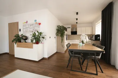 4-Zimmer-Haus kaufen in Wiener Neustadt Land – 98 m², € 419.000 – Bild 4 von 31