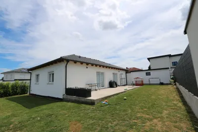 4-Zimmer-Haus kaufen in Wiener Neustadt Land – 98 m², € 419.000 – Bild 30 von 31