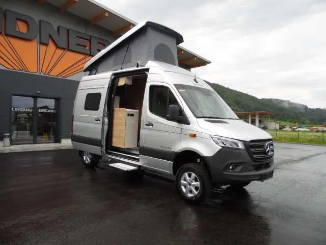 Hymer Grand Canyon S Allrad mit H...