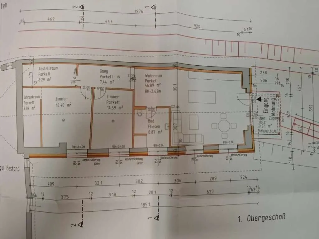 Preissenkung: Teilrenoviertes Mehrparteienhaus mit 4 Wohnungen und 4 Garagen in Leoben zu kaufen ! - Ansicht 2