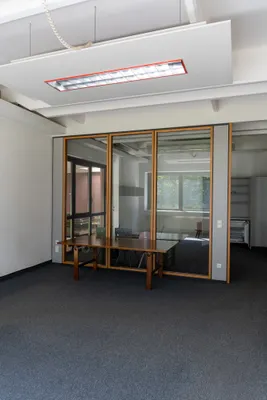 Gewerbeimmobilie mieten in Hallein – 99 m², € 9