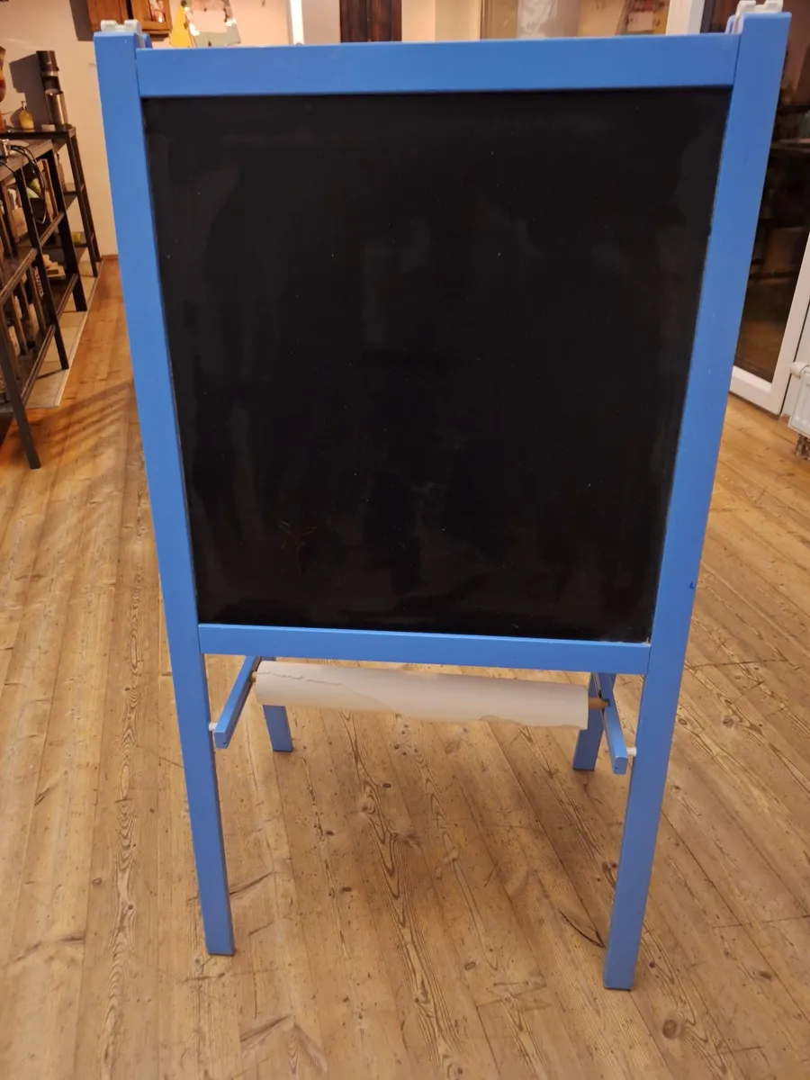 IKEA MÅLA Staffelei / Kinder-Tafel - ältere Version - gebraucht, € 15,- (3474 Altenwörth)