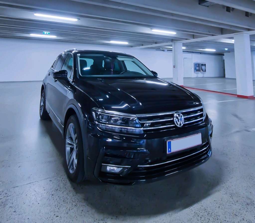 VW Tiguan 2.0 TSI 4-Motion DSG R-Line SUV / Geländewagen